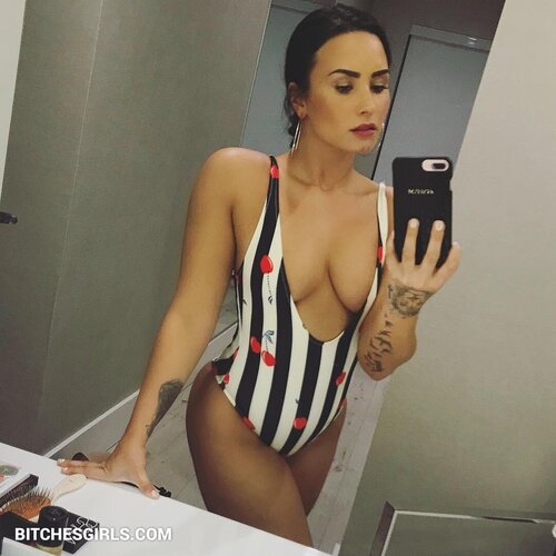 261184178695480282768432537512975713436 thumbnail