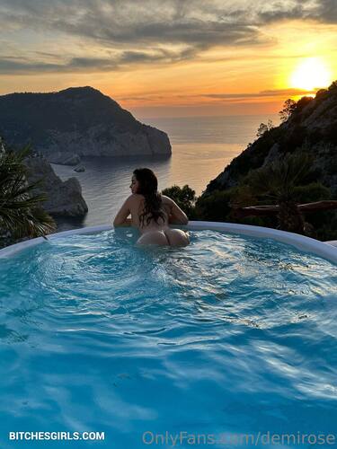 23710859239836496649371799847049509781 thumbnail