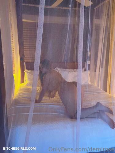 301732107749119465866212458098333266707 thumbnail