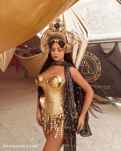 75110626135764305696612657226590728477 thumbnail