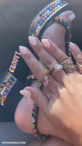 109312535942349555174362485064900676113 thumbnail