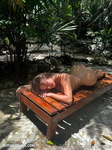 120548974268238485660423251973799205298 thumbnail