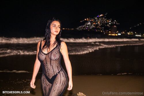 124115244566151731019861385347537087772 thumbnail