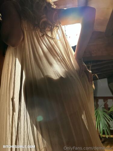 191225642505964338703185822151420135540 thumbnail