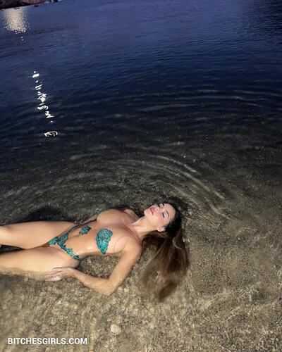 205983899248699232833392859257501041175 thumbnail