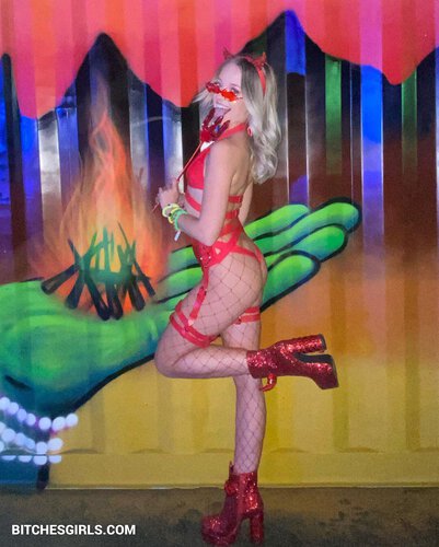 65952937101199219820569776112460977485 thumbnail