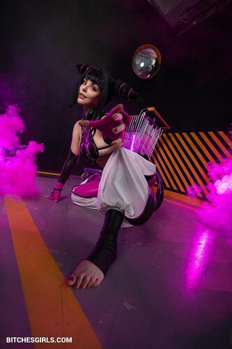 46560682523712404638427494057120430893 thumbnail