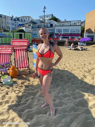 244936010150407787650581359493834156362 thumbnail