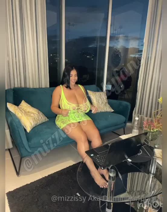 Dominicanpoison Latina Nude Videos - Mizzissy Big Ass Porn