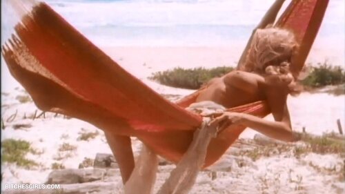 296041504946177216612673927753116247748 thumbnail