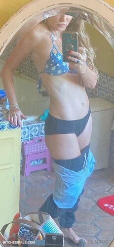 78848821133058752090166545463062292477 thumbnail