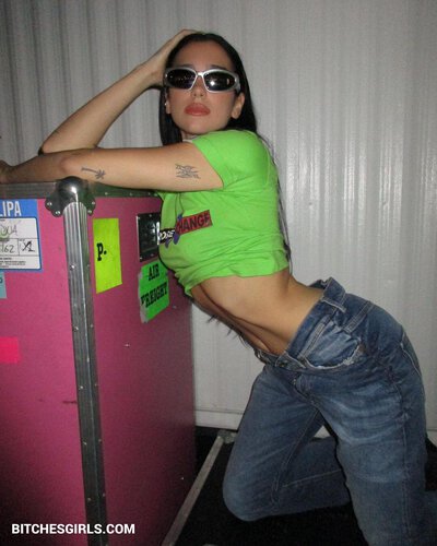 227762191460194944213737687764559600869 thumbnail