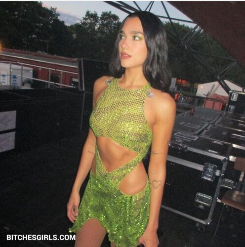 6803530086451672678809711779411424815 thumbnail