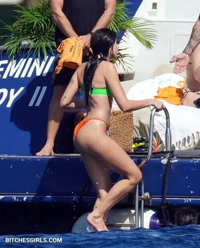 128808118755343618053743596559295222006 thumbnail