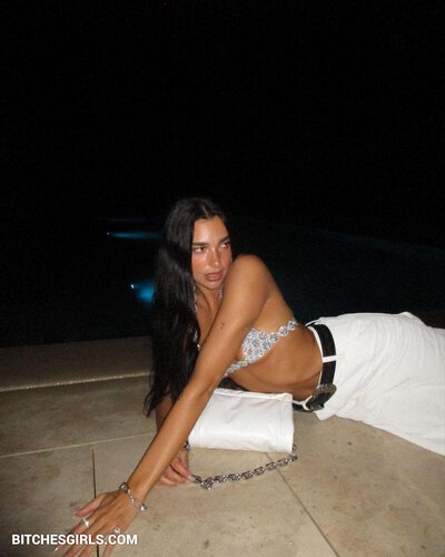 285488463913682393445731720805292952041 thumbnail