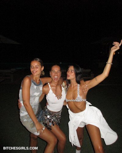 6445249974794337146884304011765617931 thumbnail