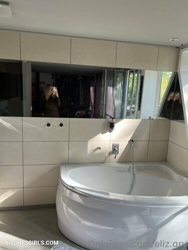 161311339943445910667296393675512682003 thumbnail