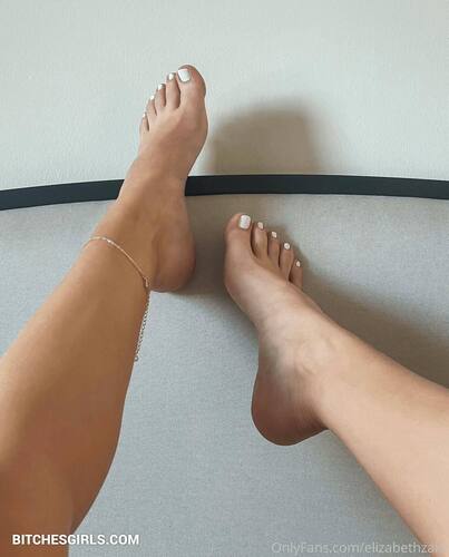 254306907975783859819948809348086065164 thumbnail