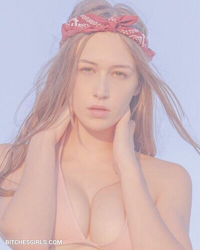 183331825045719248741775464806564424897 thumbnail