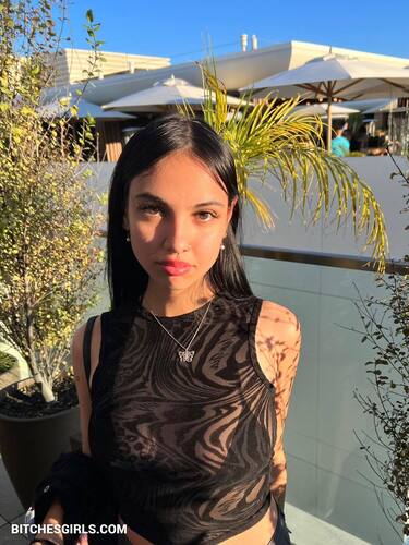 163567804522690820901402658207938627351 thumbnail