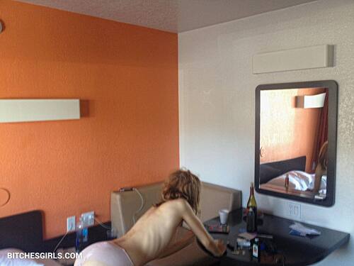 136873852608104287473757588531705173077 thumbnail