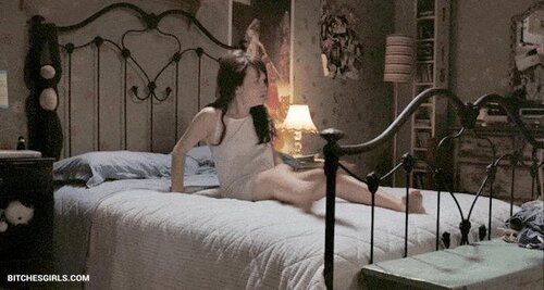 174790772542275703435459791935951555385 thumbnail