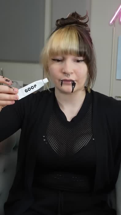 5b1f6e3ef75a484a7948e4d7a03cb6e5abb925e4555a184226e367b45bee2067 thumbnail