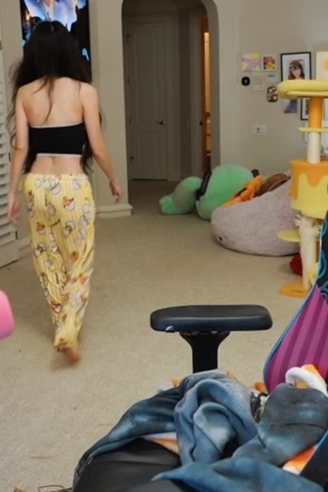88aa591656bcc1eca2675426a03a8285eb86d6f46e349fb573e83f77612fc043 thumbnail