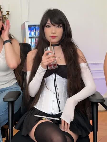 a1b75471389e0410fd6e1c93ac341f336612a8a852aaf9b57afd87c404347d3b thumbnail