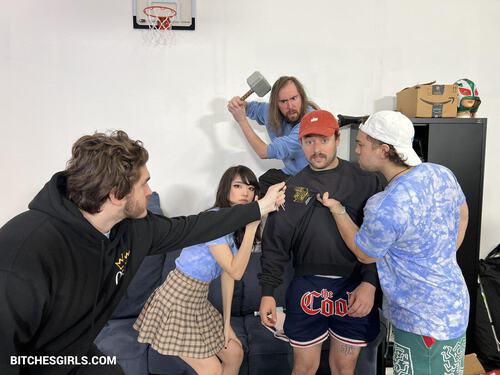 142443388918388768963373680390800840567 thumbnail