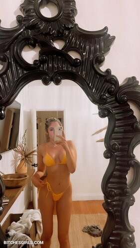 259711662996966528223520221481441742761 thumbnail