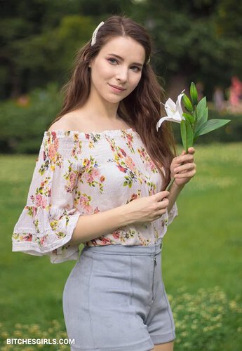 69151160646443165871879366706950163556 thumbnail