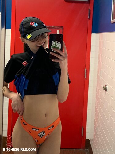 72730210404618933061776460952543215944 thumbnail