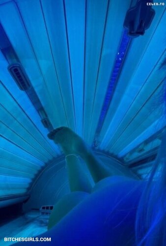 169503793895596395634246960538718198560 thumbnail