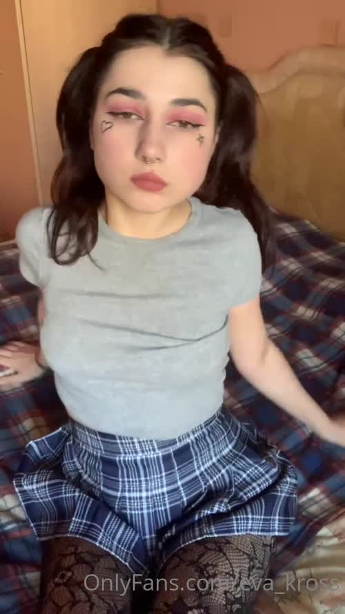 142991898595728593637446185829651104876 thumbnail