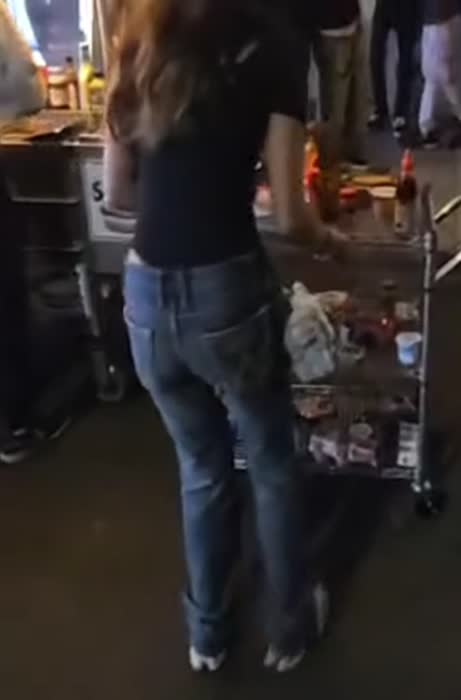 fb9e0d8a6463185619f075277ccc42c50de01328464cf8fac3a16939235d56fd thumbnail