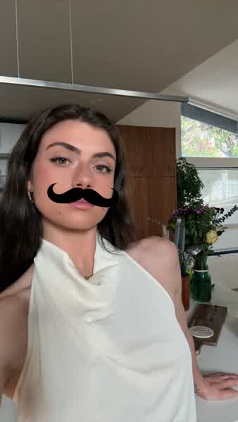 7f7403f4183c6b38909f44b29504eac6caf9d16e558baef0e8aba84dd9f4bb58 thumbnail