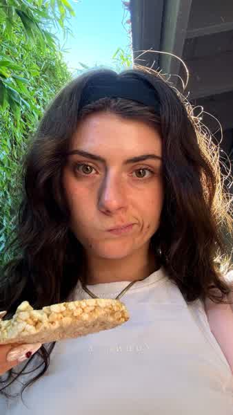 f10787e622b5b51aa28133ddd7b3c34f82121c9da9de1b775ac2976047dfa6ed thumbnail