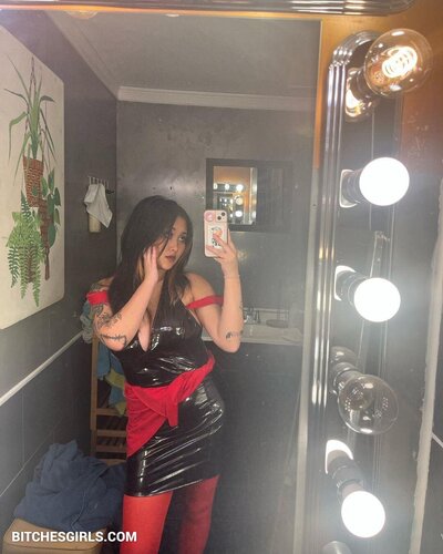 102142912995400936723588460586799017902 thumbnail