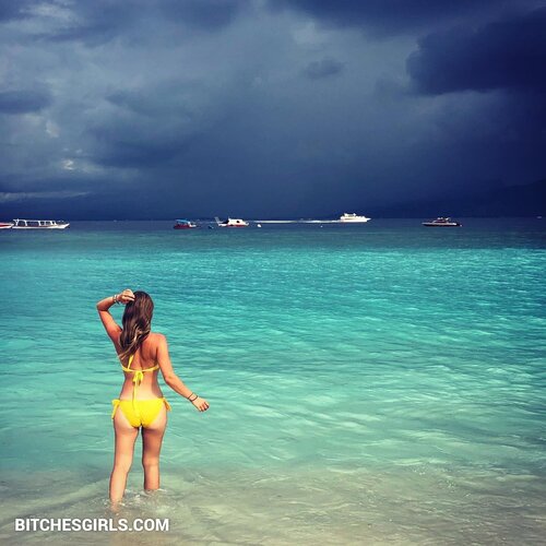 157120903609361216705528951989627463426 thumbnail