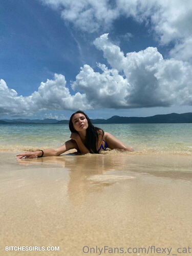 171780661383455836099820069915606313910 thumbnail