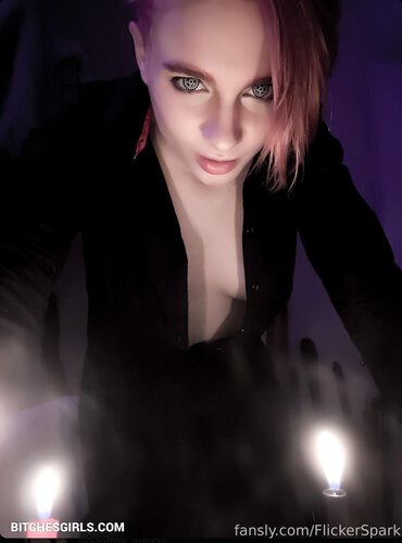 12467422633621902800581191004806743742 thumbnail