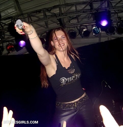 236943092821718685400629368138081403498 thumbnail