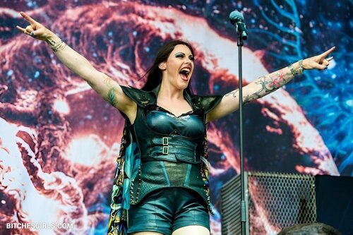 286125578638679395693021448351272830400 thumbnail