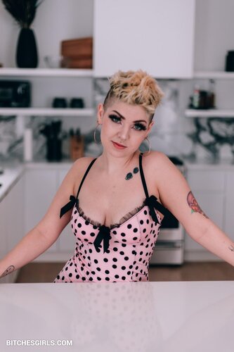 142838854972830868012207061661910332550 thumbnail