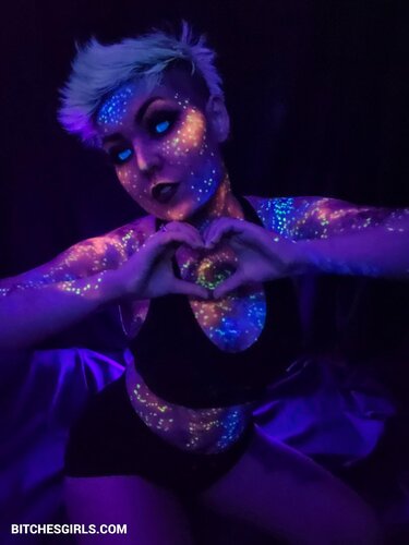 161220440245132961942584155794358657816 thumbnail