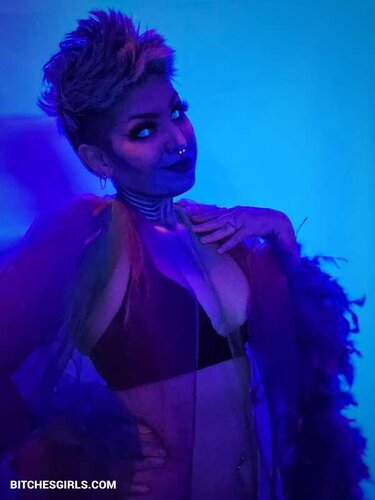 245472907428244004484627905013802566973 thumbnail