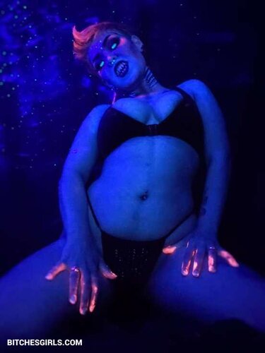 313702042885705781553620284319509274837 thumbnail