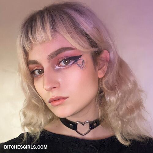 318368935648619456224824528265427227017 thumbnail