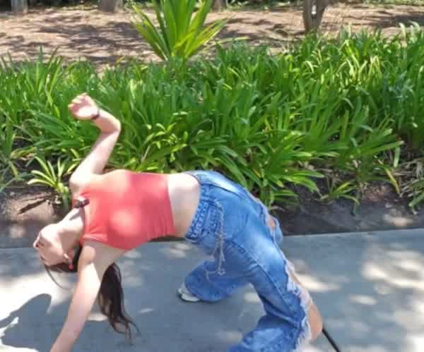 52beb3c75c9d5b9b1a2e7743048b9acc018495f2325b66a4bb834279ef58831a thumbnail